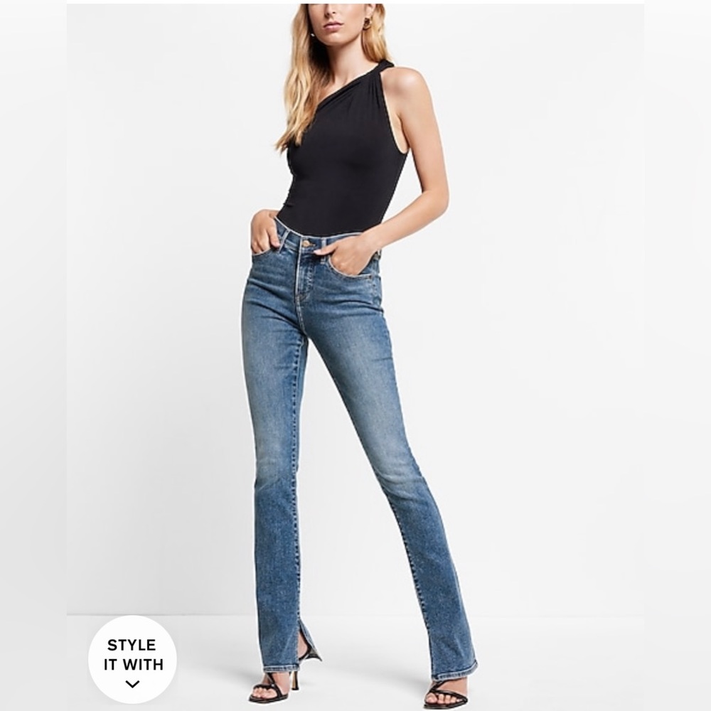 Skyscraper Mid Rise Jean